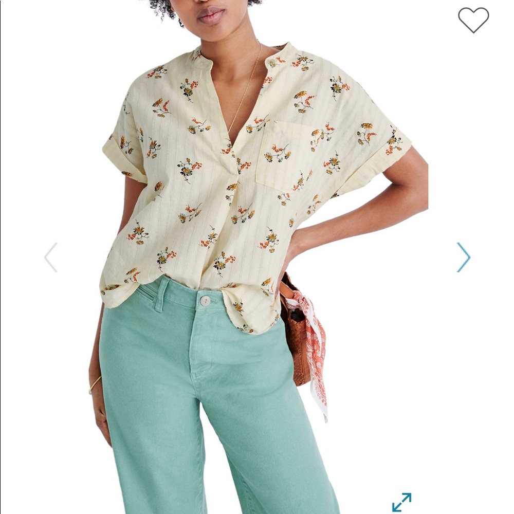 NWOT Madewell boxy v neck flower shirt!